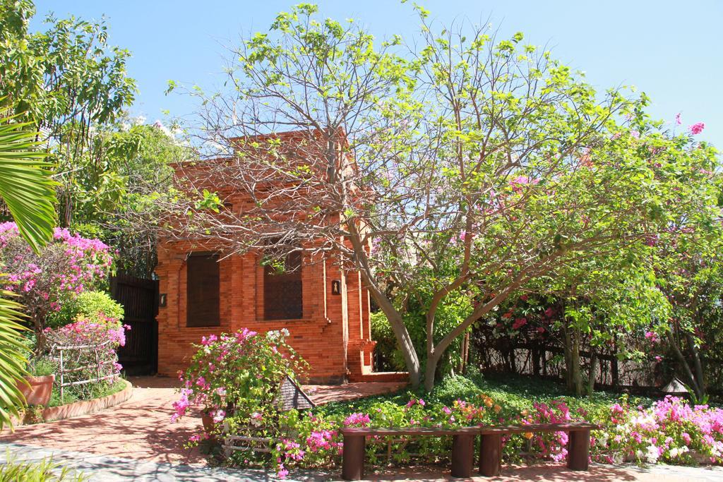 Poshanu Boutique Resort Phan Thiet Exteriör bild